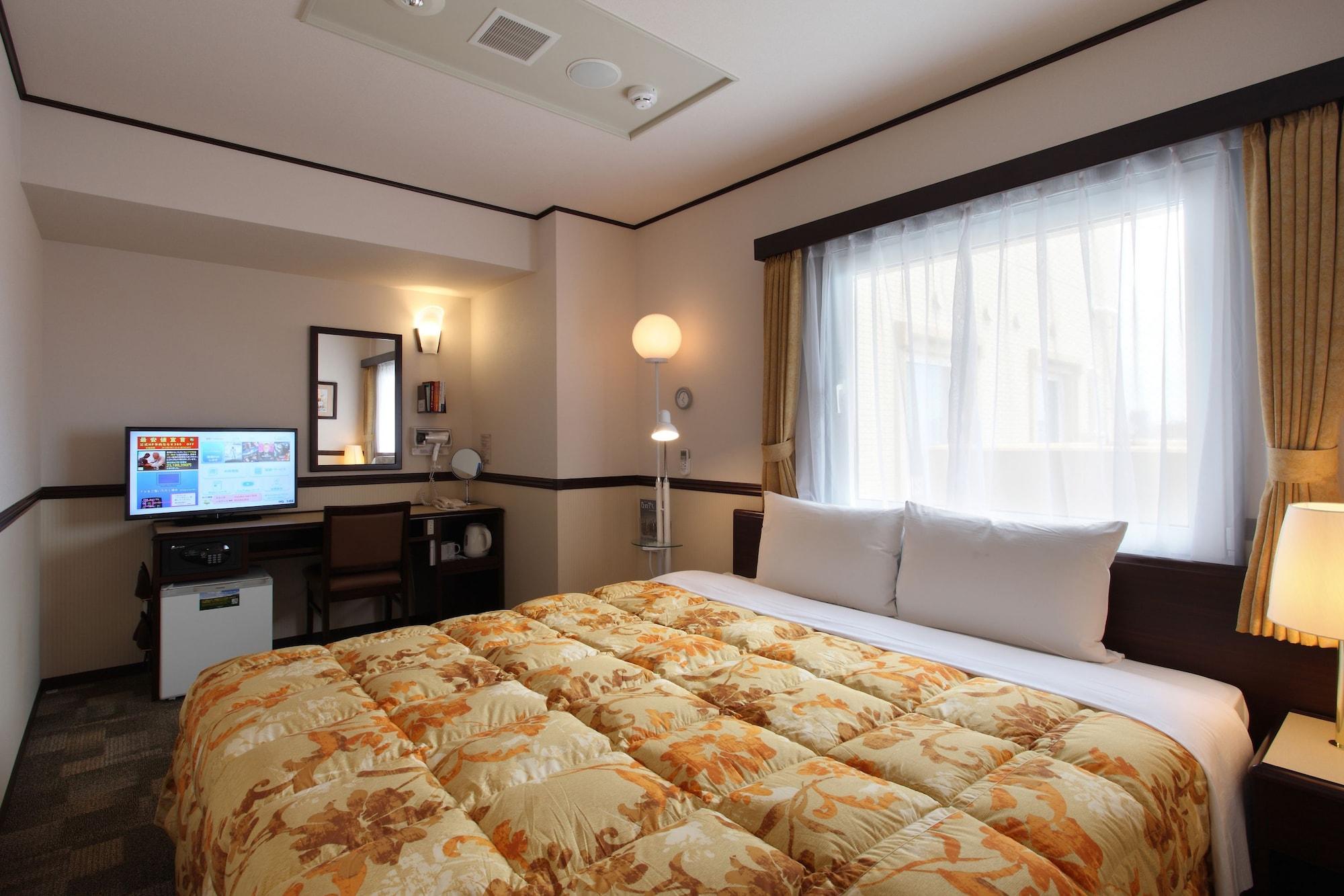 Toyoko Inn Tokyo Eki Shin Ohashi Mae Exteriör bild