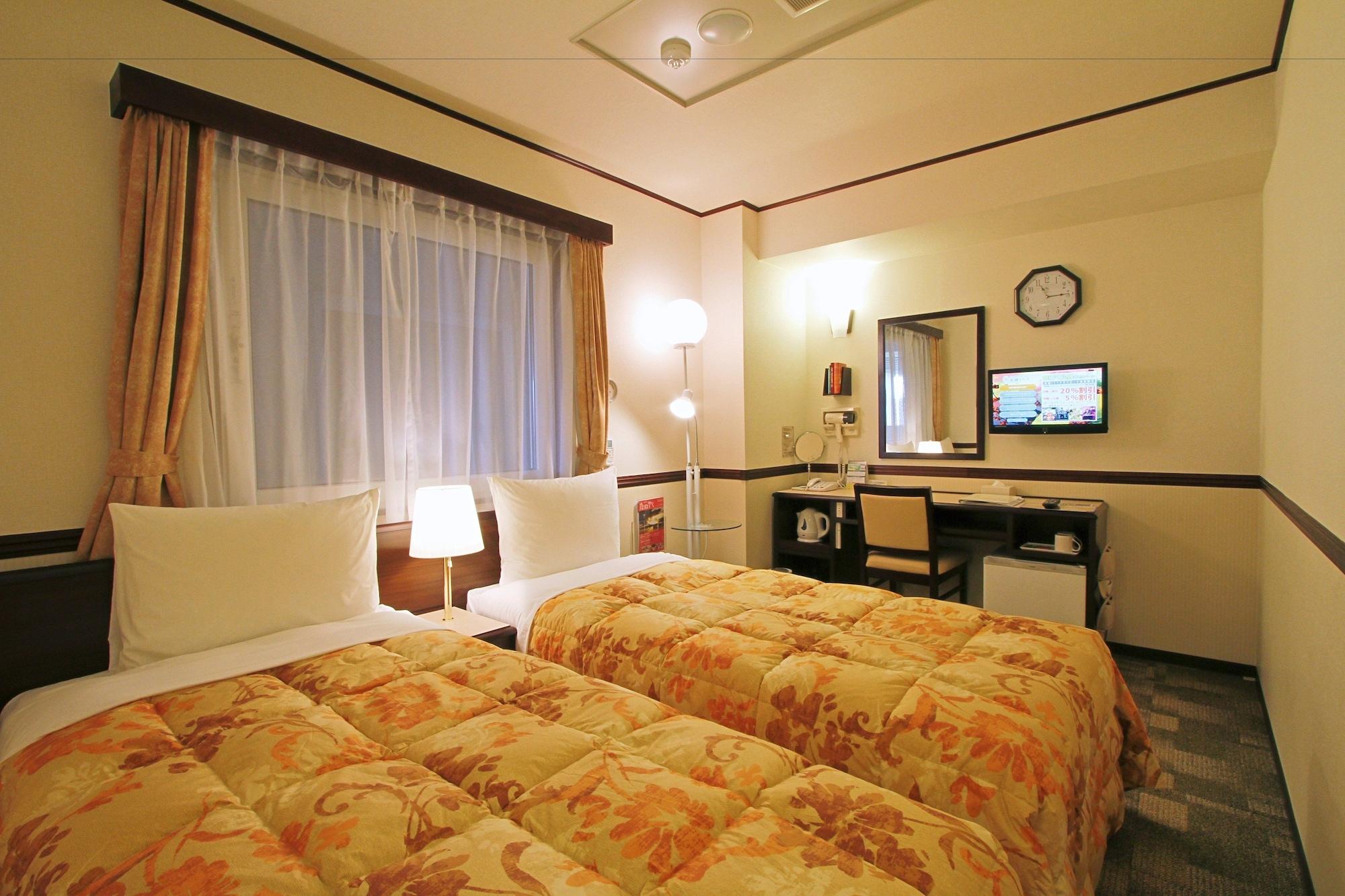 Toyoko Inn Tokyo Eki Shin Ohashi Mae Exteriör bild