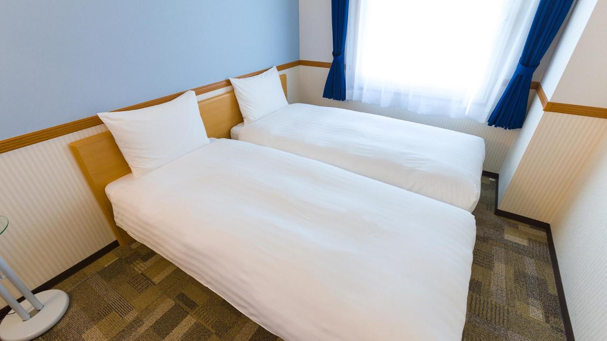 Toyoko Inn Tokyo Eki Shin Ohashi Mae Rum bild